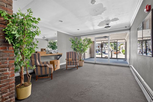 121 Tremont St C6, Boston, MA 02135