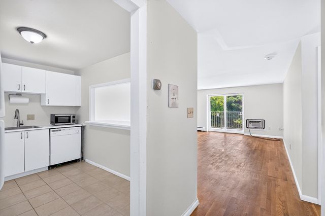 121 Tremont St C6, Boston, MA 02135