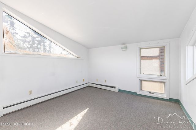 1012 E 9th Avenue, Anchorage, AK 99501