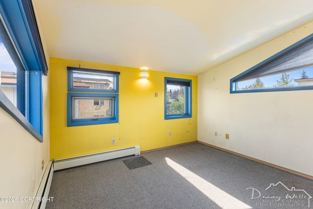 1012 E 9th Avenue, Anchorage, AK 99501