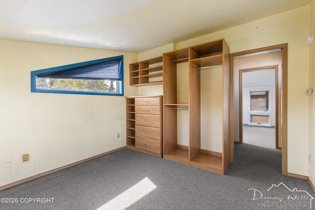 1012 E 9th Avenue, Anchorage, AK 99501