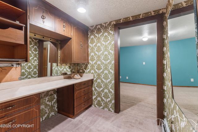 1012 E 9th Avenue, Anchorage, AK 99501