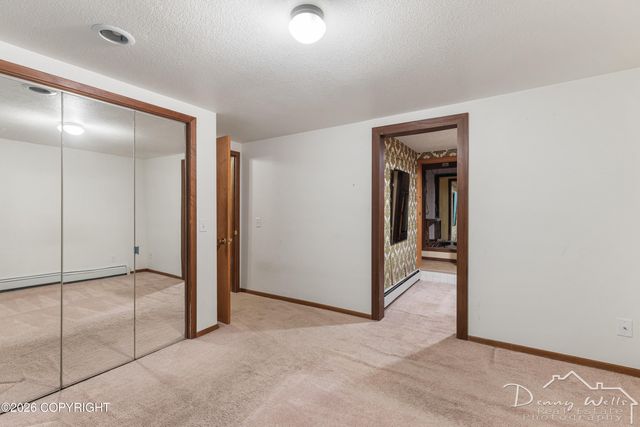 1012 E 9th Avenue, Anchorage, AK 99501