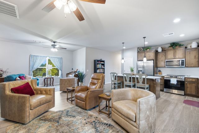 3 S Mayfield Street, Sapulpa, OK 74066