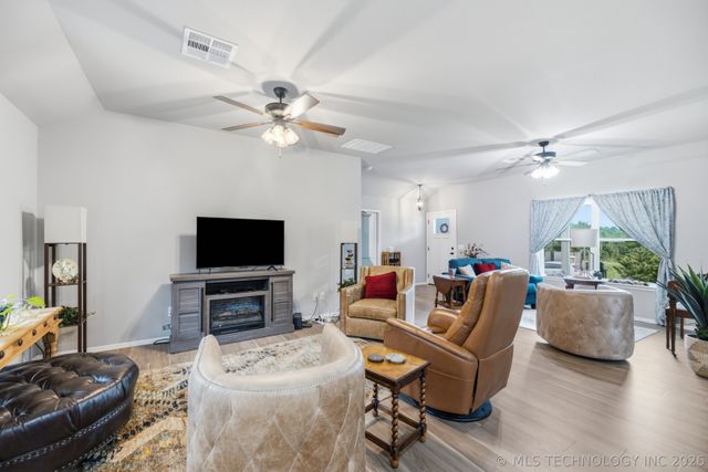 3 S Mayfield Street, Sapulpa, OK 74066