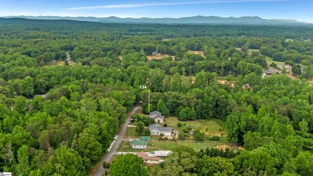 134 Emma Street, Greenville, SC 29609