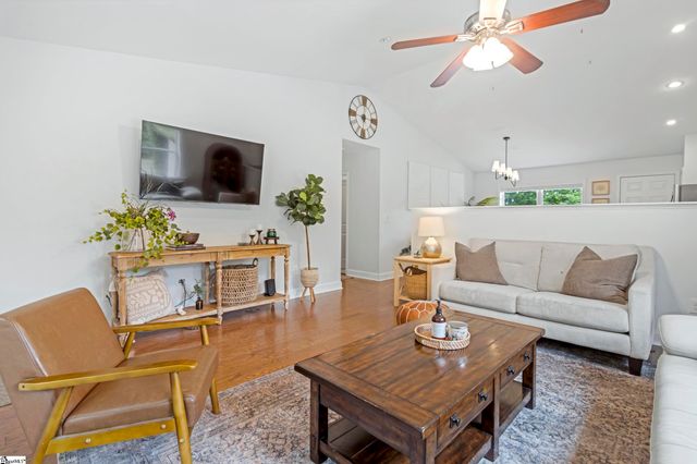 134 Emma Street, Greenville, SC 29609