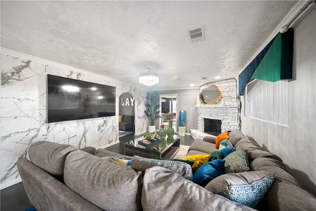 43910 Highway 290 Business, Prairie View, TX 77484