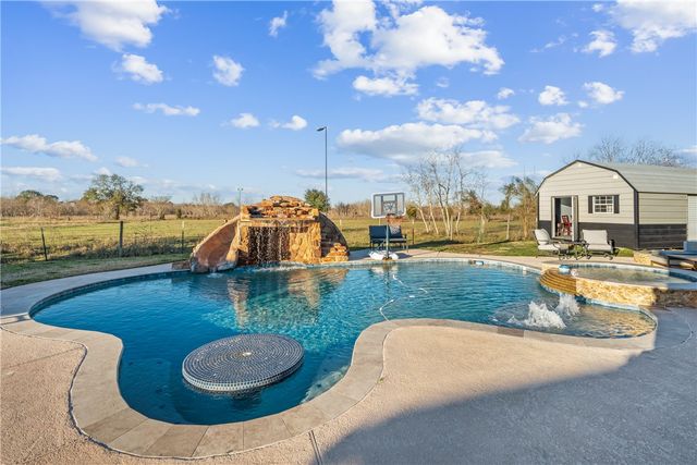 43910 Highway 290 Business, Prairie View, TX 77484