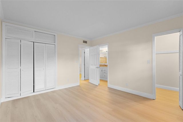 1965 SE 5th Court 104, Pompano Beach, FL 33060