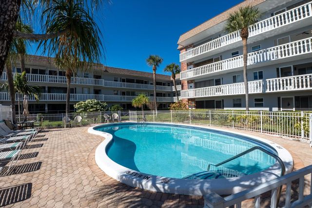 1965 SE 5th Court 104, Pompano Beach, FL 33060
