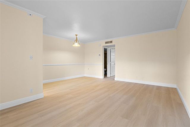 1965 SE 5th Court 104, Pompano Beach, FL 33060