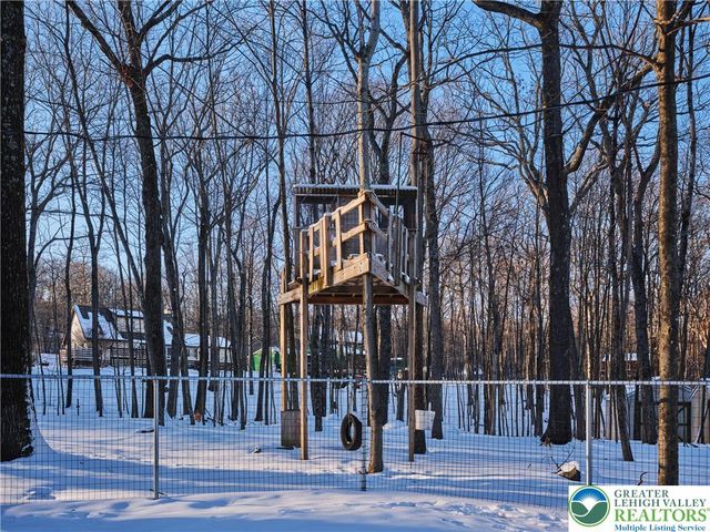 1216 Dogwood Lane, Lehman Twp, PA 18324