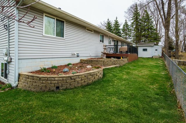 10715 15th Avenue N, Plymouth, MN 55441