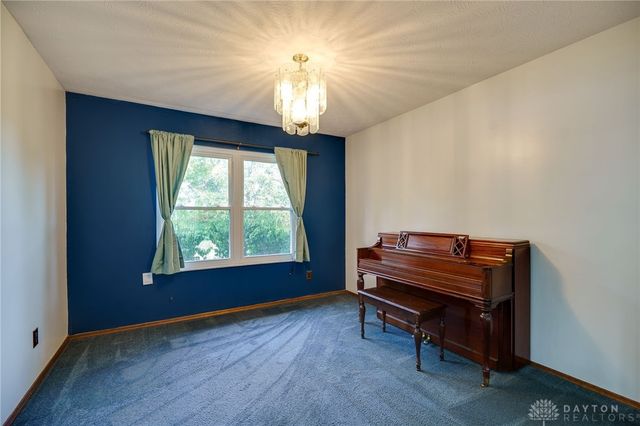 8930 Century Lane, Dayton, OH 45424