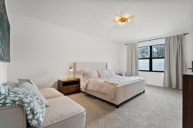 7102 Rockwood Road, Jupiter, FL 33458