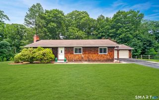 25 Lynn Drive, Wallingford, CT 06492