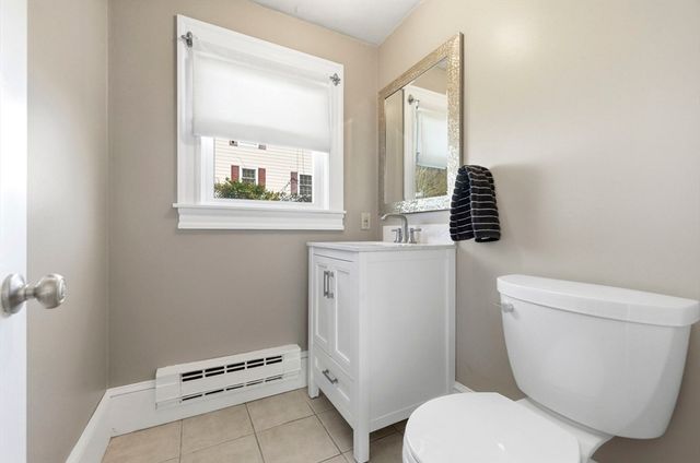 836 Lynnfield Street, Lynnfield, MA 01940