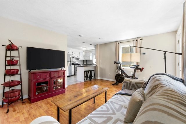 836 Lynnfield Street, Lynnfield, MA 01940