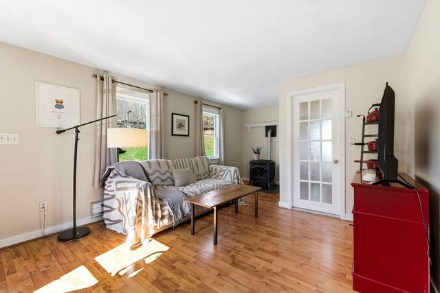 836 Lynnfield Street, Lynnfield, MA 01940