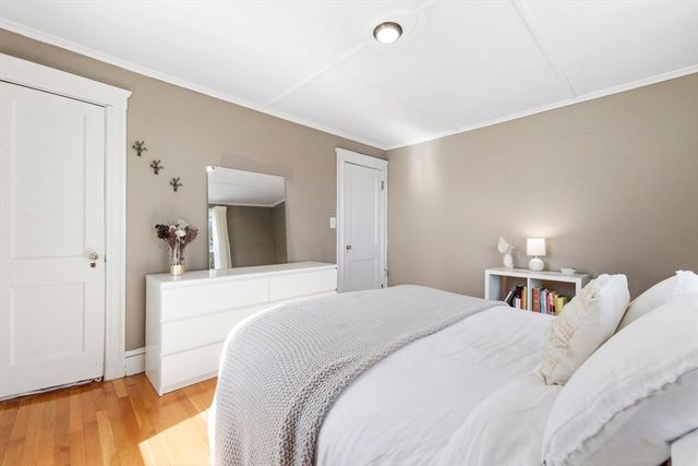 836 Lynnfield Street, Lynnfield, MA 01940