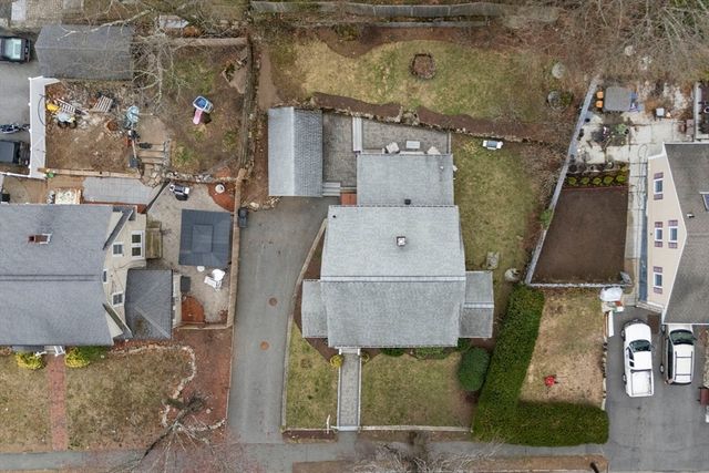 836 Lynnfield Street, Lynnfield, MA 01940