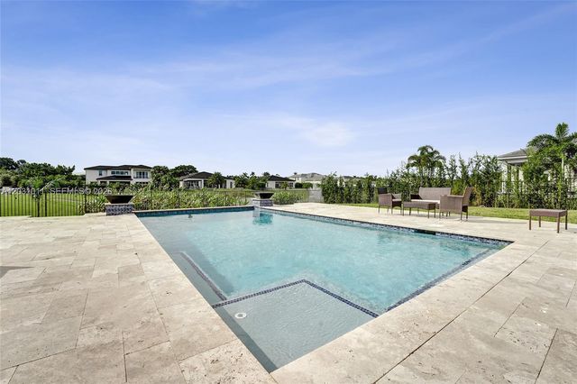 6804 N Stillwater Shores Drive, Davie, FL 33314