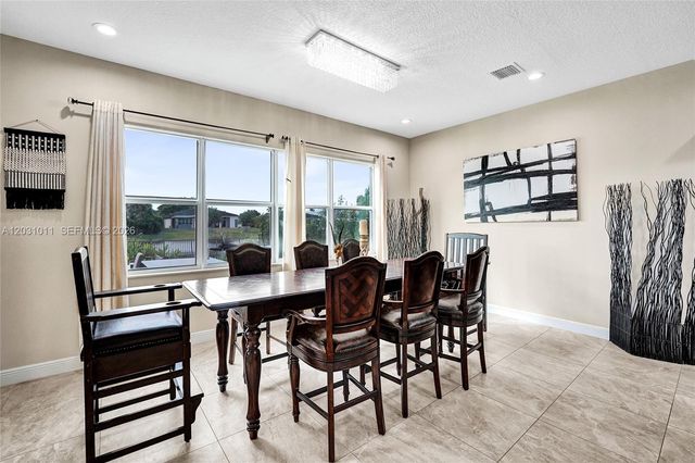 6804 N Stillwater Shores Drive, Davie, FL 33314