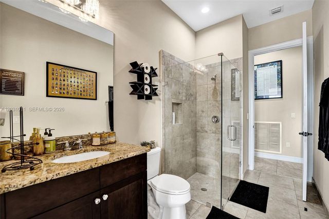 6804 N Stillwater Shores Drive, Davie, FL 33314