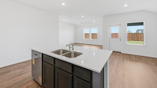 757 Tiger Lily Way, Pilot Point, TX 76258