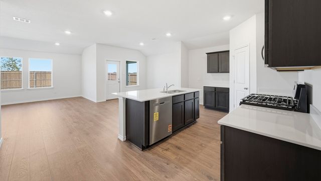 757 Tiger Lily Way, Pilot Point, TX 76258