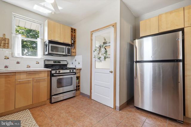 7953 CHURCH, Rockledge, PA 19046
