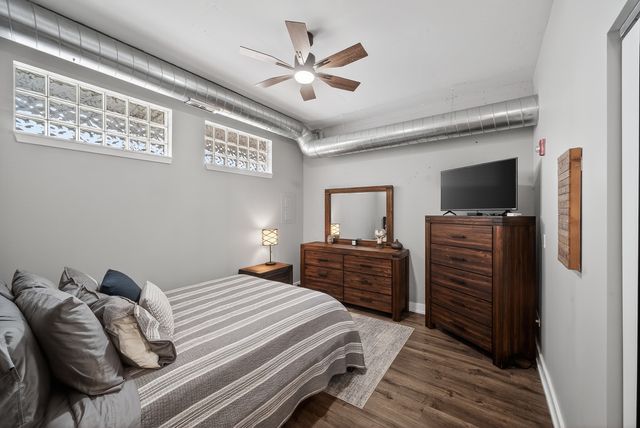 332 River Street 4504, Lemont, IL 60439