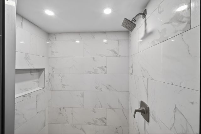 332 River Street 4504, Lemont, IL 60439