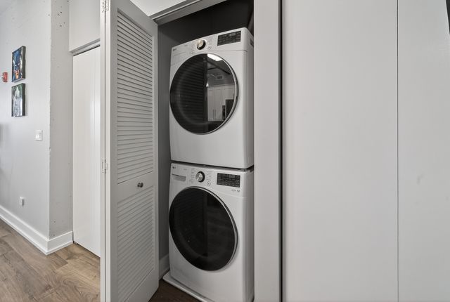 332 River Street 4504, Lemont, IL 60439