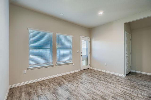 8800 Sikes WAY, Austin, TX 78747