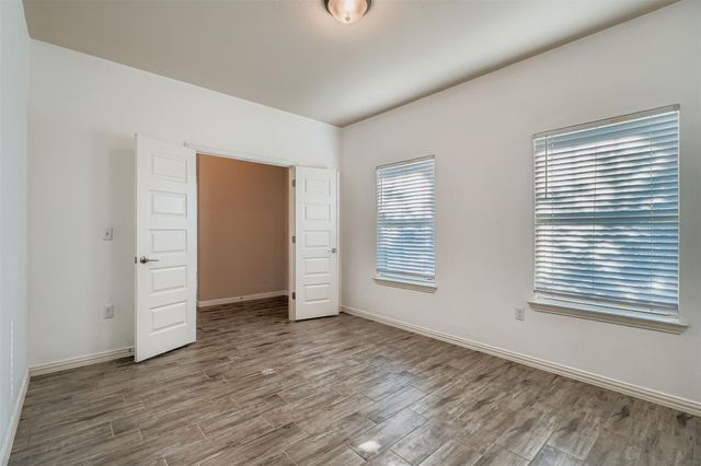 8800 Sikes WAY, Austin, TX 78747