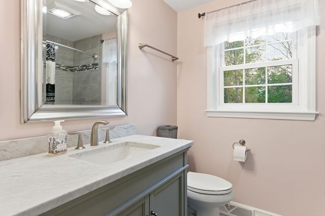 56 Timberline Drive, Nashua, NH 03062
