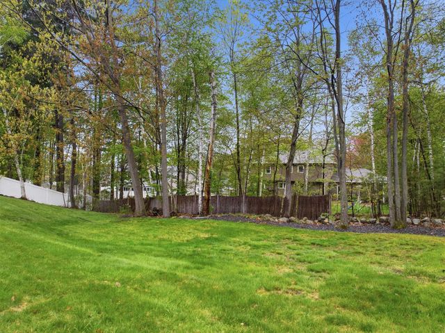 56 Timberline Drive, Nashua, NH 03062