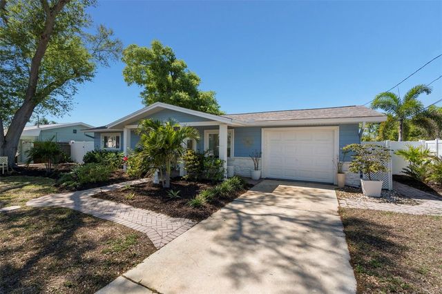 6506 HILLSIDE AVENUE, Seminole, FL 33772