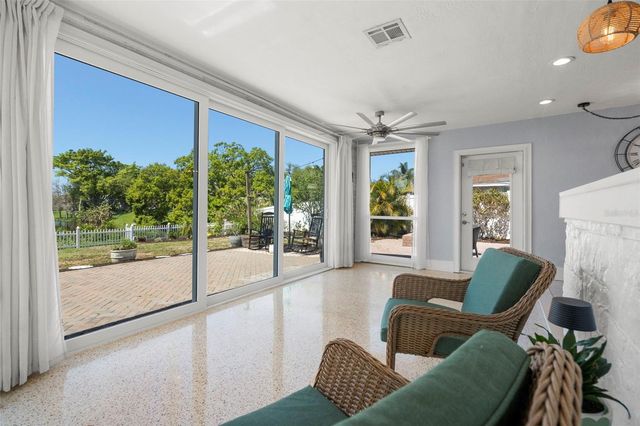 6506 HILLSIDE AVENUE, Seminole, FL 33772