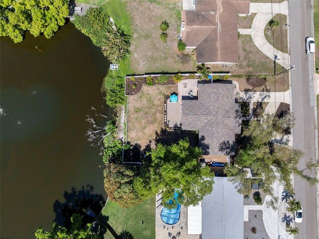 6506 HILLSIDE AVENUE, Seminole, FL 33772