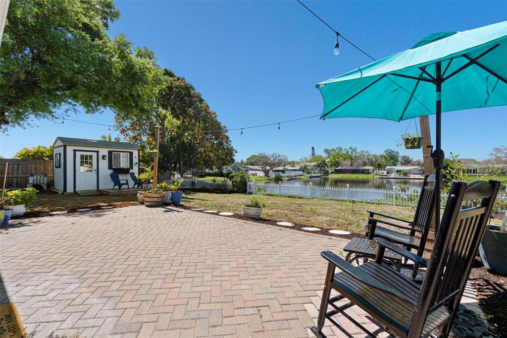 Image 31 of property listing at 6506 HILLSIDE AVENUE, Seminole, FL 33772