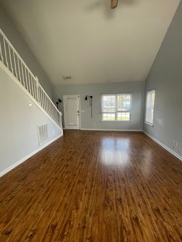 4233 Sandstone Dr, Antioch, TN 37013