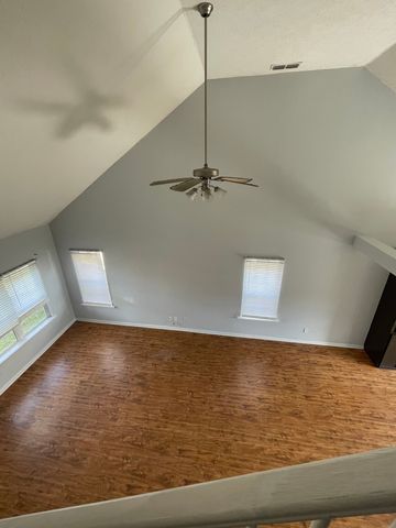 4233 Sandstone Dr, Antioch, TN 37013