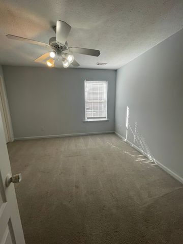 4233 Sandstone Dr, Antioch, TN 37013