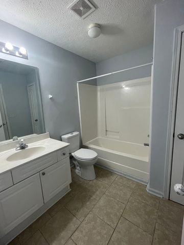 4233 Sandstone Dr, Antioch, TN 37013