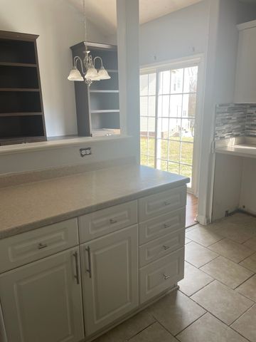 4233 Sandstone Dr, Antioch, TN 37013