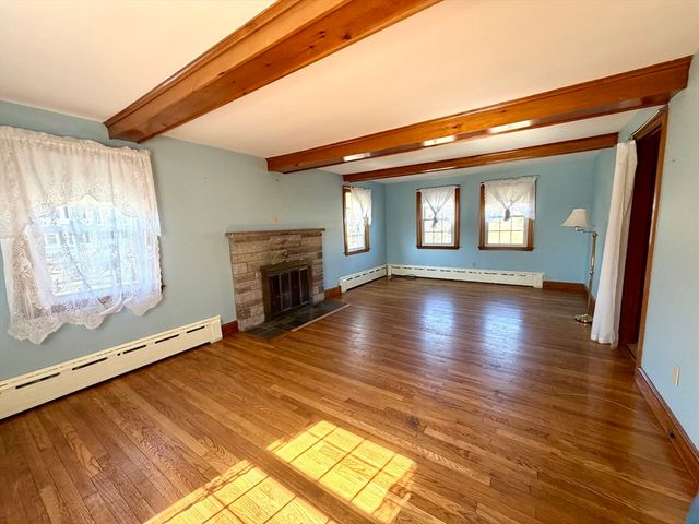 199 Plymouth St, Whitman, MA 02382