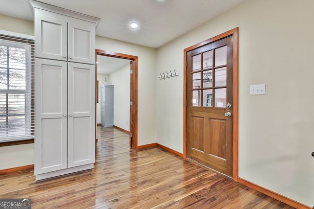 190 Willow Lake Lane, Sharpsburg, GA 30277